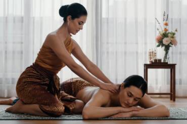 オイルマッサージ